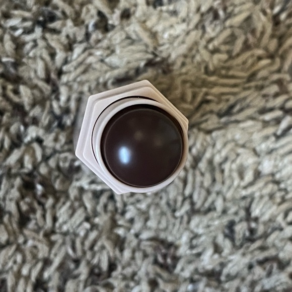 Fenty Beauty Match Stix Contour Skinstick in Ebony - Picture 7 of 7